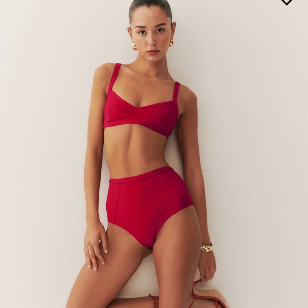 NWT Reformation Red Soliel Bikini Top